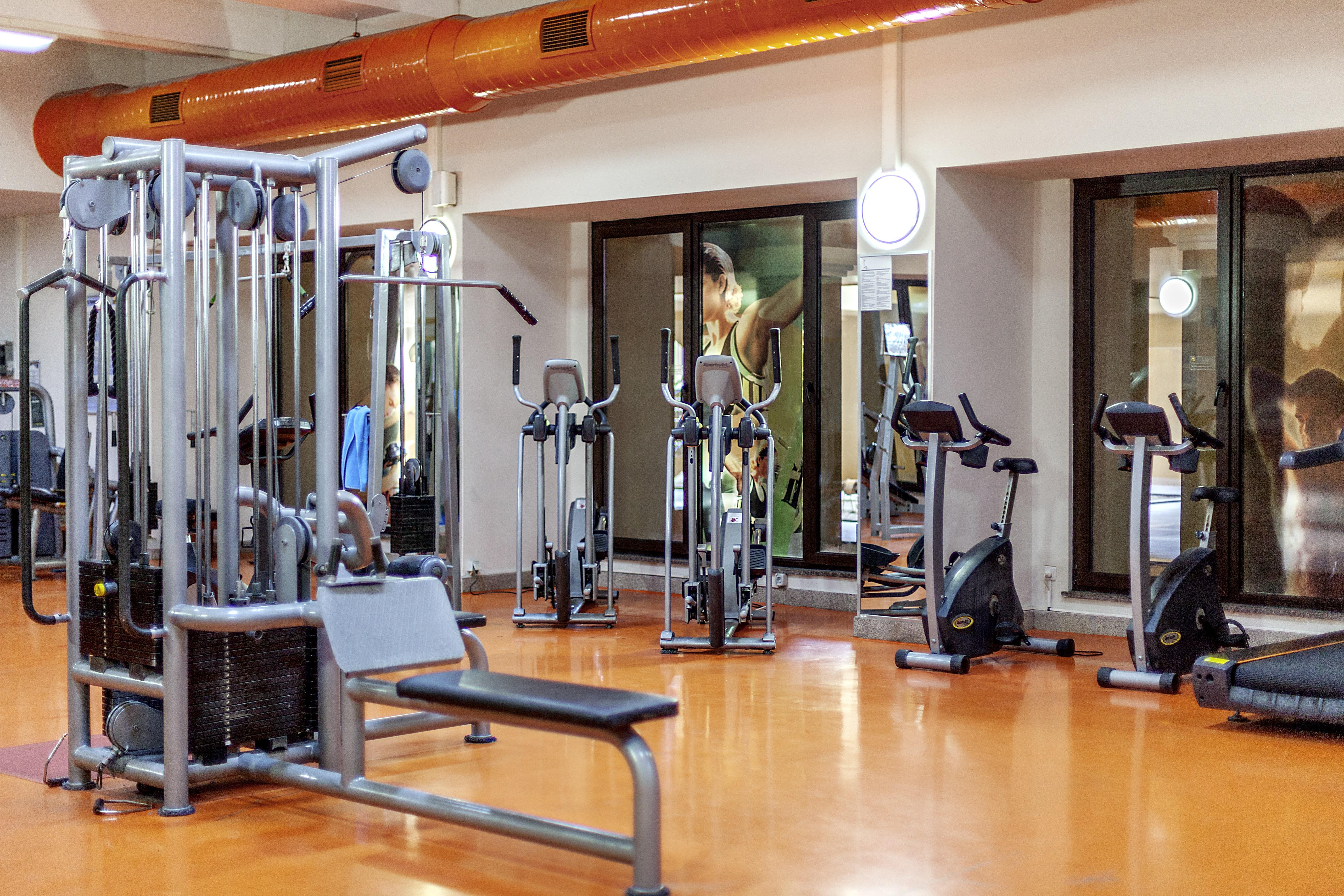 아쿠아월드 베렉 호텔 안탈리아 외부 사진 A gym in a hotel
